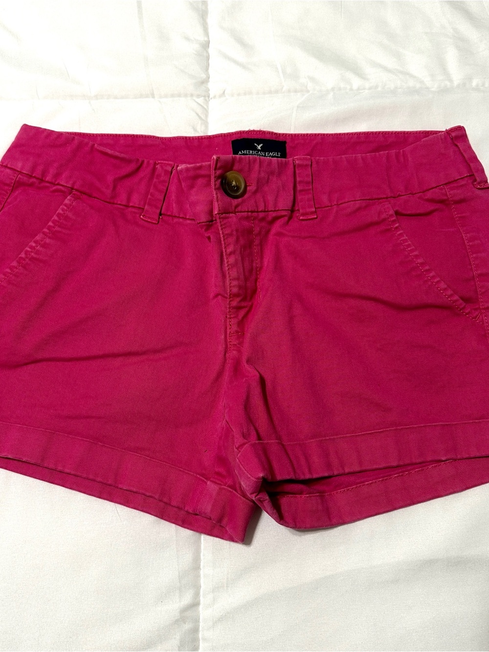 American Eagle Outfitters Women’s Fuchsia Midi Stretch Chino Shorts • 8
